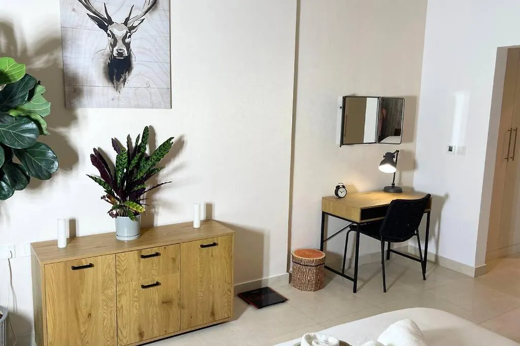 Yas Island Oasis Getaway 1Br Amazon Apartment Abu Dhabi United Arab Emirates